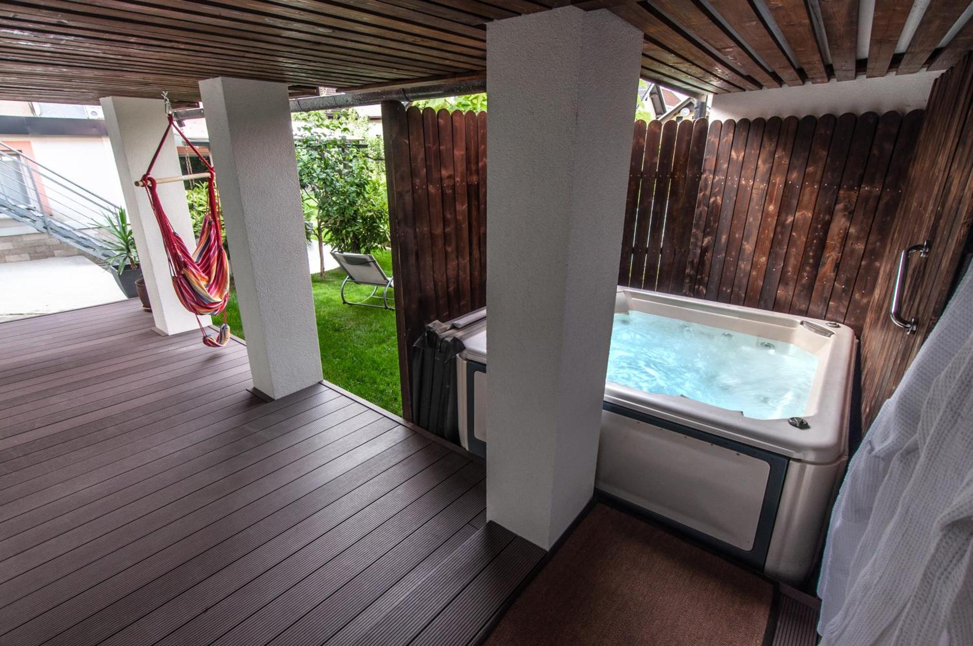 Apartma Amelie เบลด ภายนอก รูปภาพ